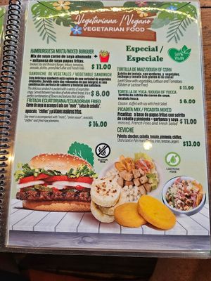 Many options at Don Sanduchito in Puerto Villamil