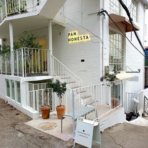 exterior at Pan Honesta 빵어니스타 - Itaewon in Seoul
