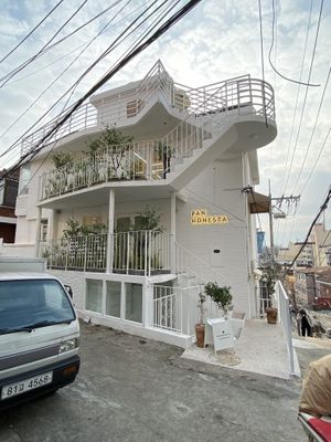 Super cool spot   at Pan Honesta 빵어니스타 - Itaewon in Seoul