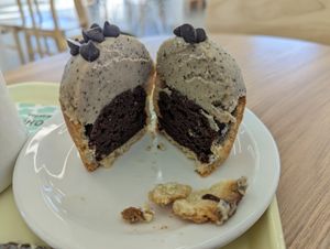 Cross section of the tarte. at Pan Honesta 빵어니스타 - Itaewon in Seoul