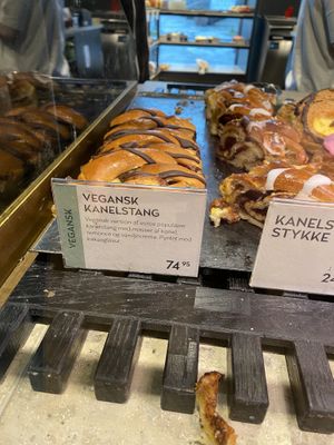 New cinnamon cake  at Lagkagehuset in Koege