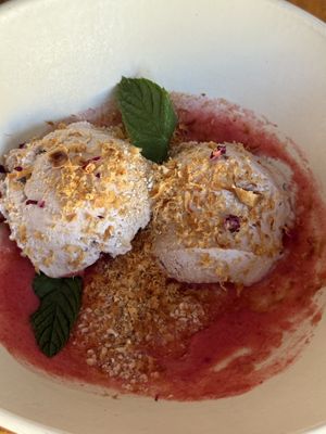 Raw Organic Berry Sundae   at Inward in Tunis