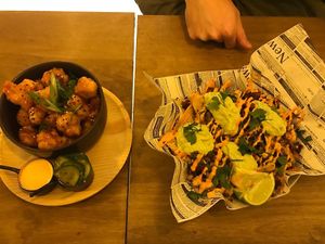 Cauliflower Nugget things and Loaded Nachos   at Meet Vegano in Malaga
