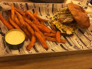 Burger 🍔   at Meet Vegano in Malaga