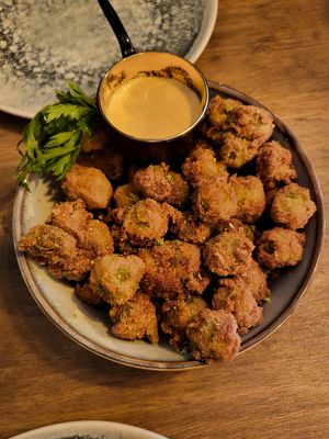 Fried olives at Meet Vegano in Malaga
