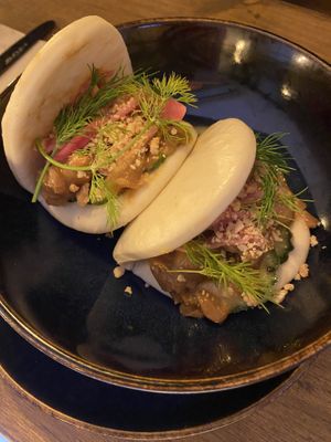 Payer mushroom baos as starter   at Meet Vegano in Malaga