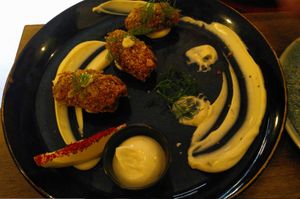 Croquetas de crema de aguacate 🥑 at Meet Vegano in Malaga