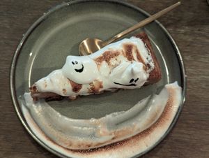 Pumpkin cheesecake at Meet Vegano in Malaga