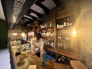 You can see his smile from the TOP OF HIS HEAD!! That’s how sweet this dude is!!  at Meet Vegano in Malaga