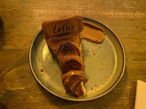 The Lotus Cheesecake  at Meet Vegano in Malaga