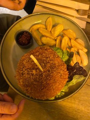 The Crunchy Meet Burger  at Meet Vegano in Malaga