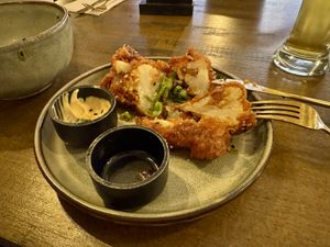 Cauliflowers cut in hf so the pieces fit into the mayo cup   at Meet Vegano in Malaga