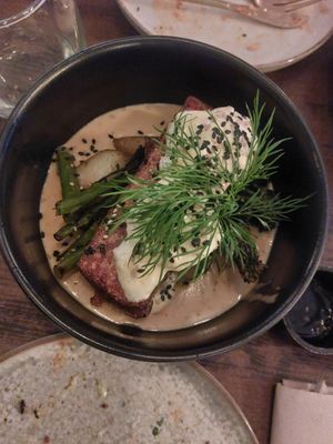 Salm'n broccolini bowl (amazing) at Meet Vegano in Malaga