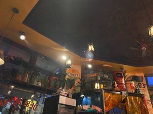 Inside  at Mission Masala in Antwerpen