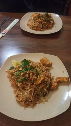 Vegan Pad Thai at Pho Viet T&T  in Prague