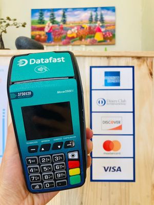  at Gracie's Naturals in Cuenca