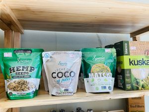  at Gracie's Naturals in Cuenca