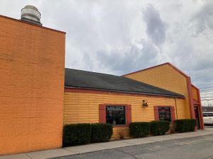 Main entrance off parking lot at El MeZcal in Defiance