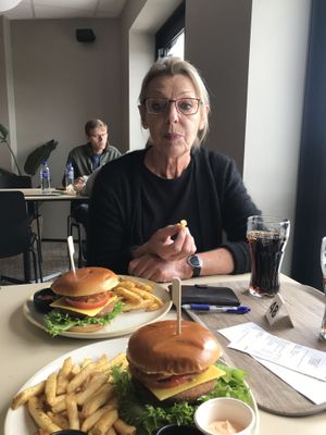 Mor synes, det var ret godt  at Café Larsen in Lemvig