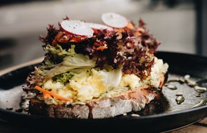 Egg & Bacon Stulle at 5 Senses Coffee - Herdern in Freiburg