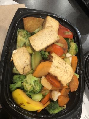 Sautéed infusion - tofu- farm fresh veggie mix   at Mógū Modern Chinese Kitchen in Farmingdale