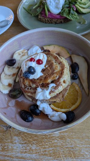 Vegane Cinnamon Roll Pancakes at Smuk in Heilbronn