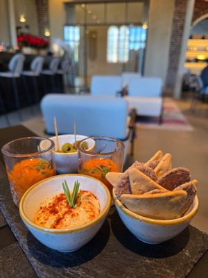 Amuses at Vege•ta•ble in Wortegem-petegem