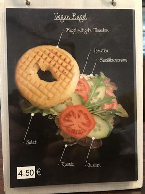Vegan Bagel  at mellow coffee in Saarlouis