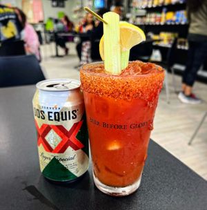 Yes, they serve alcohol! Their mimosas are 🔥  at Midtown Vegan Deli & Market in Tucson