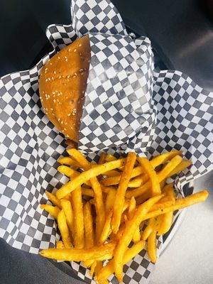 🍔🍟  at Midtown Vegan Deli & Market in Tucson