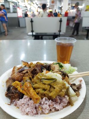 Full plate + tea (11 RM) at Teratai Vegetarian House 蓮池素食 in Kuala Lumpur
