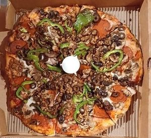 Medium Vegan Combo at Happy Pizza in Manteca