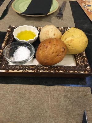 Cesta de pan at Conjugoo in Murcia