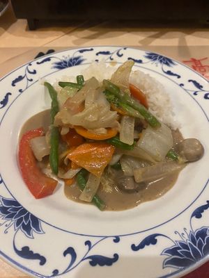 Gemüse in Erdnusssoße  at Kim's Asia in Roetgen