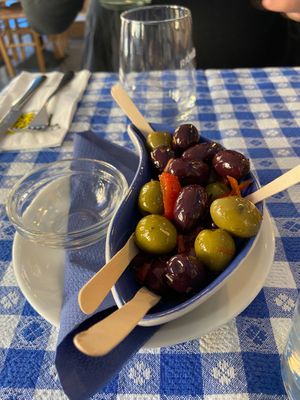 Olives 🫒 at Restaurang Mediterranean in Lund