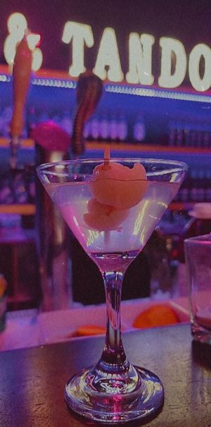 Lychee martini at Restaurant Bollywood in Saint-hubert