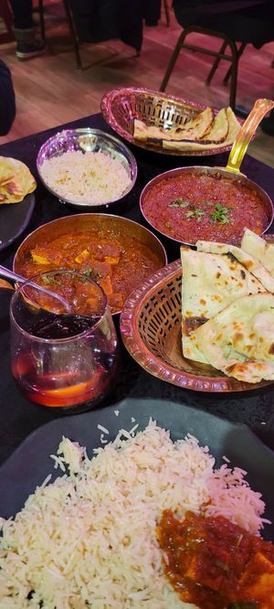  at Restaurant Bollywood in Saint-hubert