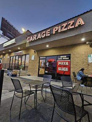  at Garage Pizza in Los Angeles