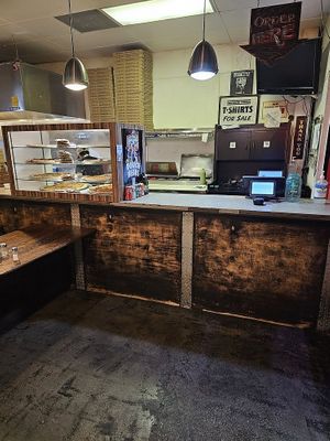  at Garage Pizza in Los Angeles