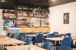 Bar front at Kreta Mezes & Grill in Deventer