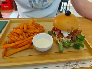 Burger with sweet potato fries at Barakokula in Split