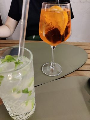 Mojito and aperol spritz at Barakokula in Split