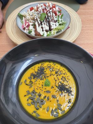 Carrot soup and bowl with tempeh  at Barakokula in Split
