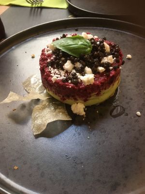 Beet tartar at Barakokula in Split