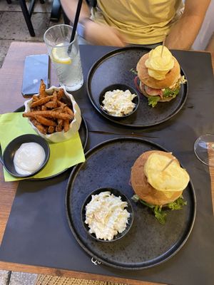the burger   at Barakokula in Split