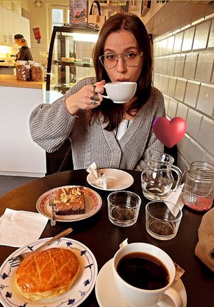  at Julie's Cafe in Gothenburg