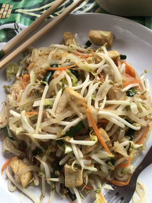 Pad thai without eggs   at Jeng Noodle Thai Food & Vegetarian Food  in Bangkok