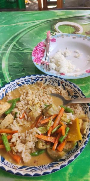 Penang curry with rice 90 Baht at Jeng Noodle Thai Food & Vegetarian Food  in Bangkok