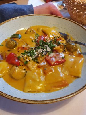 Curry delicious at Hausbrauerei im Domhof in Speyer