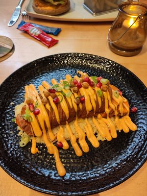 Hasselback sweet potato with millet and a (not too) spicy mayo at Hausbrauerei im Domhof in Speyer
